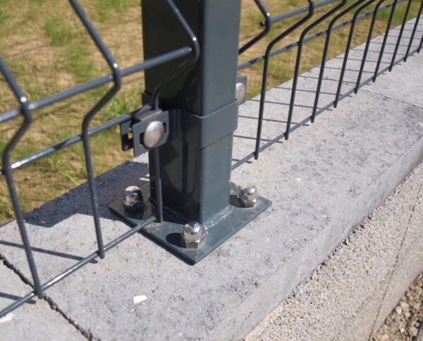 Post 60x40mm with base ZnPVC 1200mm 1.5mm anthracite_4